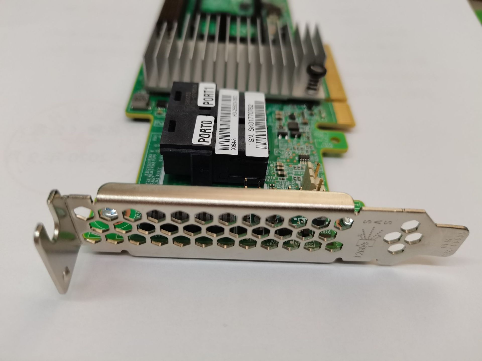 联想服务器sr系列用raid 4y37a09789 9364-8i 12gb阵列卡01kr934