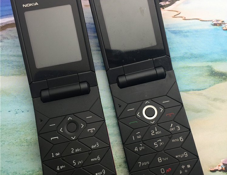 诺基亚7070手机跨境外贸经典翻盖老人机学生备用商务按键手机