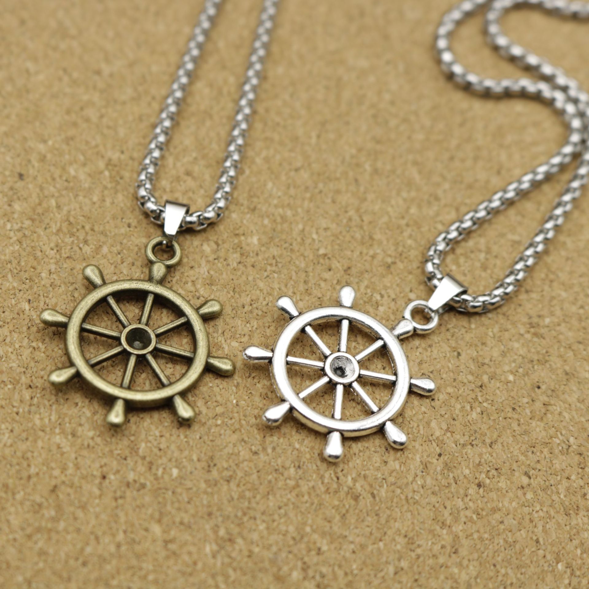 n42霸气复古船舵男士项链个性水手吊坠时尚朋克潮男方向盘-阿里巴巴