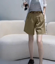 夏季新款时尚设计感褶皱纯色带腰带气质减龄休闲百搭短裤