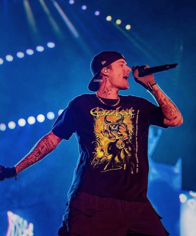 比伯purpose巡演上身款 ozzy osbourne 乐队 "愤怒的牛头人"t恤