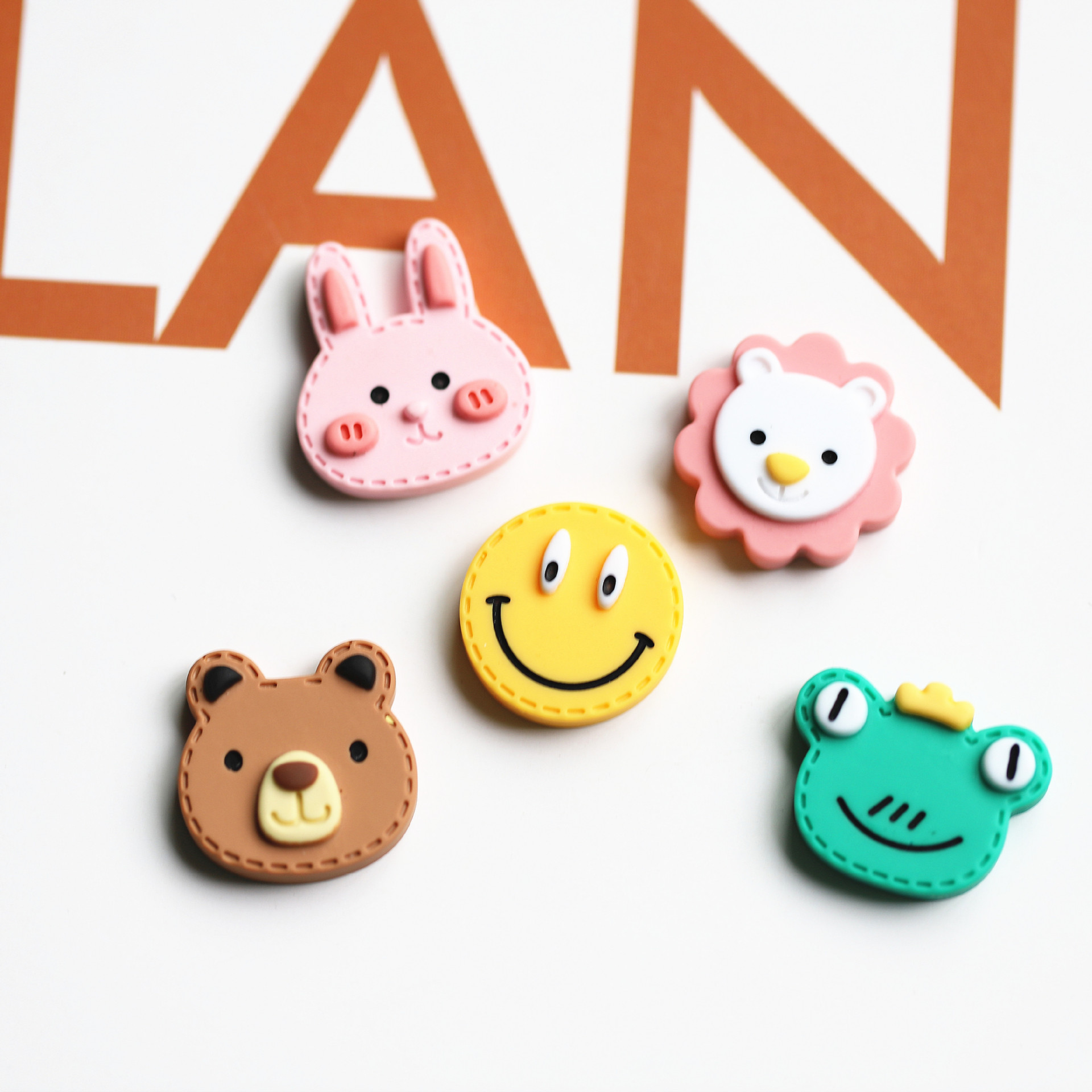 可爱卡通动物公仔饰品配件diy小兔猪小狮子小熊儿童发圈发夹材料