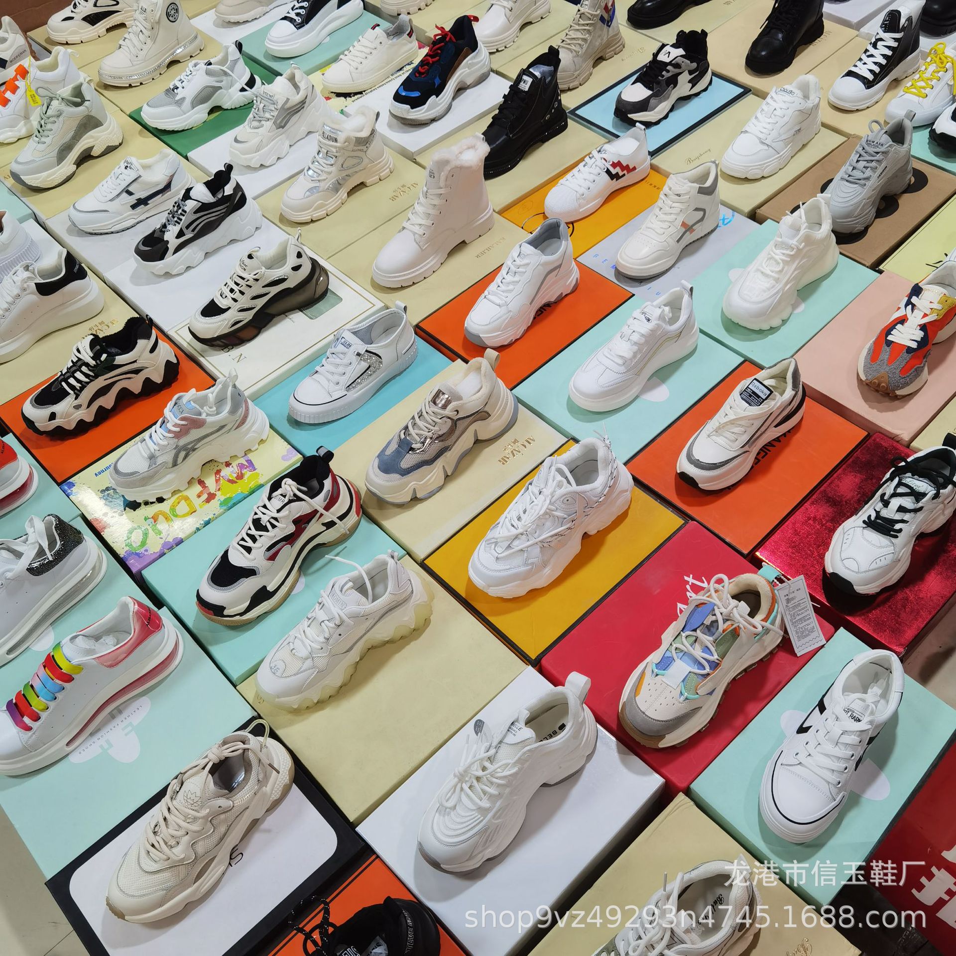 夏季高版本潮鞋网红直播运动鞋子处理地摊温州女鞋休闲鞋子批发
