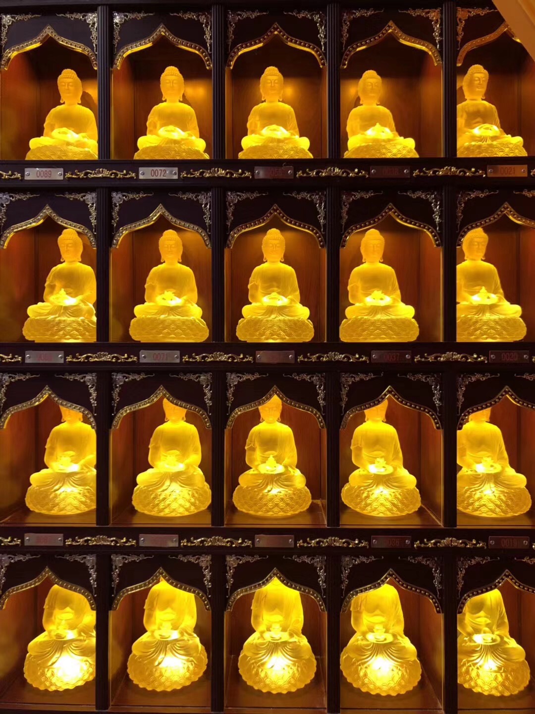 厂家直销铝合金佛龛万佛墙定制寺庙地宫牌位架陵园骨灰存放架安装