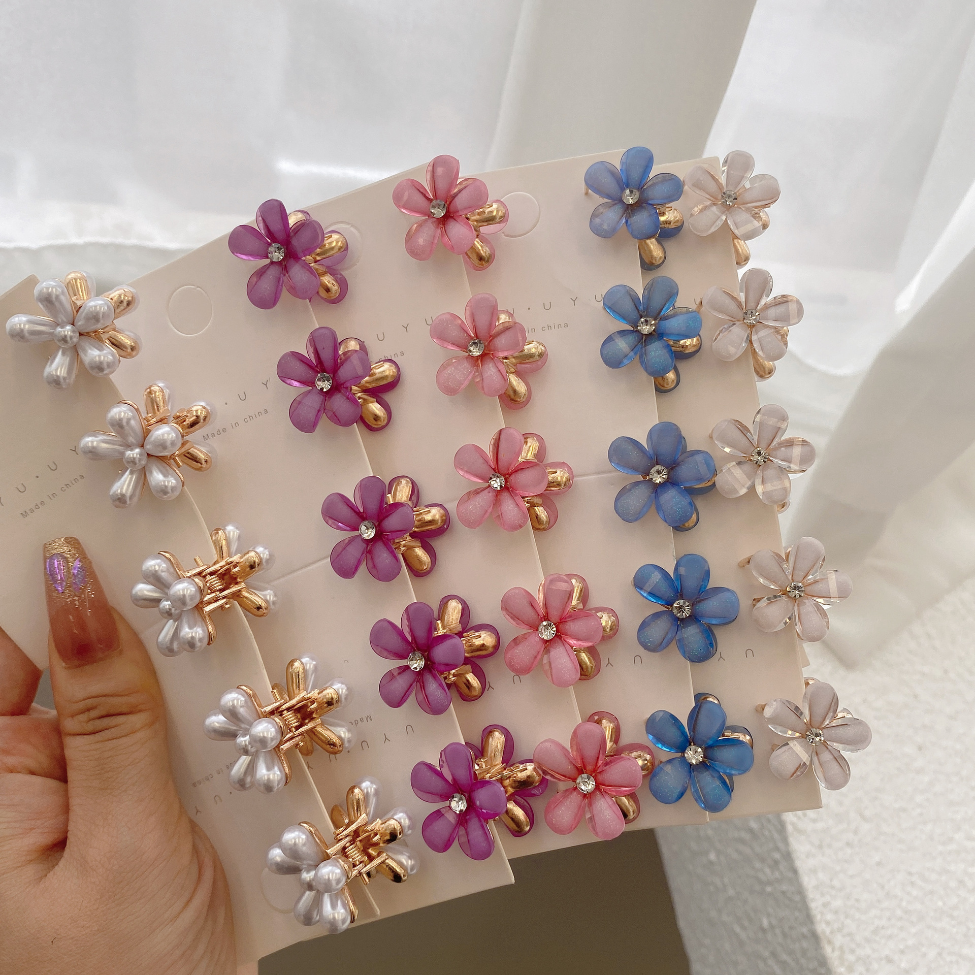 网红珍珠小花抓夹女童公主侧边夹子头饰宝宝刘海夹儿童边夹发饰