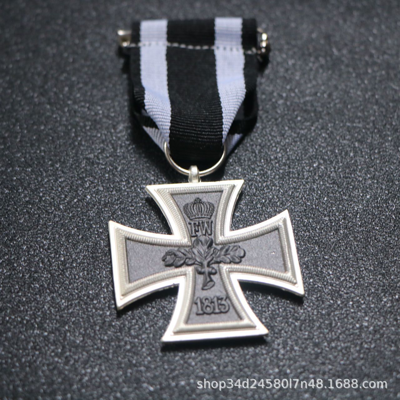 现货铁十字徽章胸针帝国骑士外国勋章纪念章配饰外贸普鲁士挂饰
