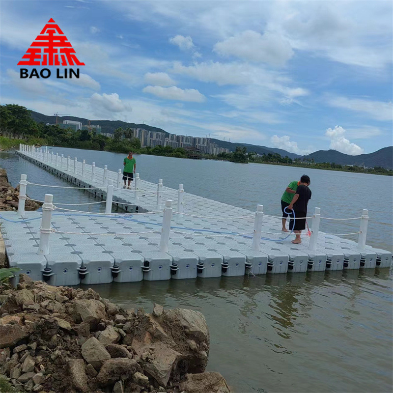 水上塑料浮筒平台水上浮桥浮箱钓鱼养殖浮台摩托艇浮桶浮动码头