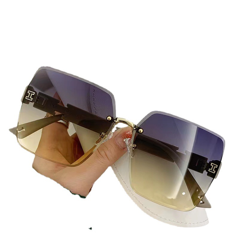 2023 New Tiktok Frameless Trimming Advanced Sense Large Square Frame Sunglasses European and American Personalized Trend Internet-Famous Sunglasses
