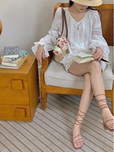 卓雅舞者 23夏季新款 法式度假风白色蕾丝刺绣边休闲短裤女 51267