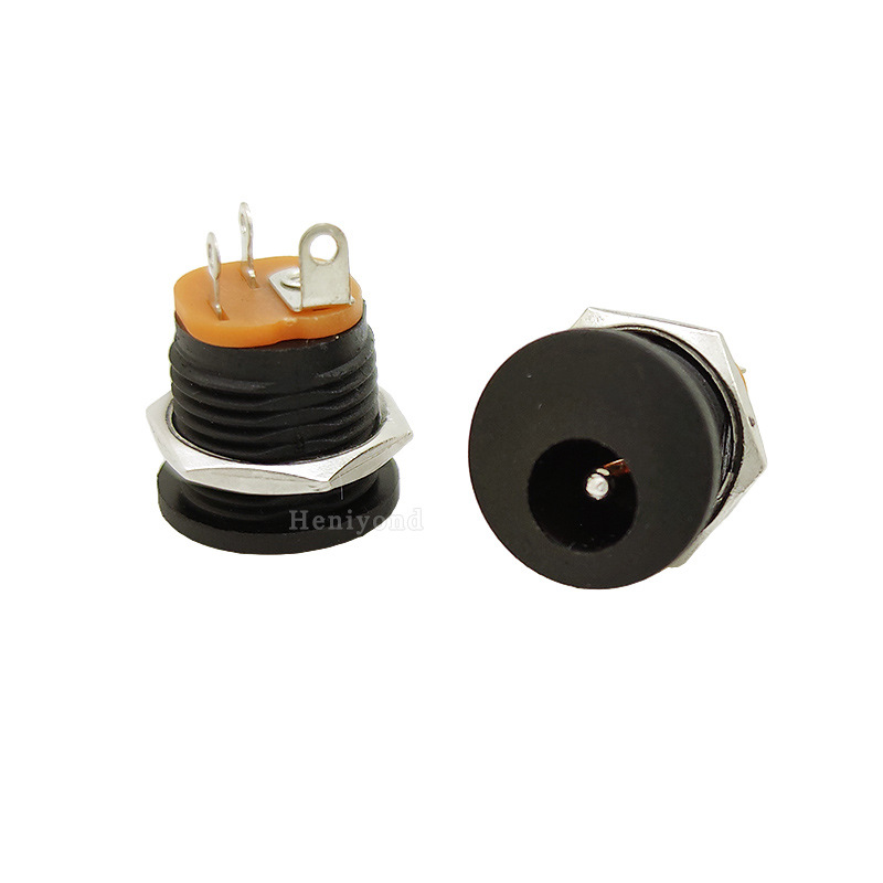 dc电源母座5.5*2.1mm 12v母头螺母丝插头护套电源头焊接