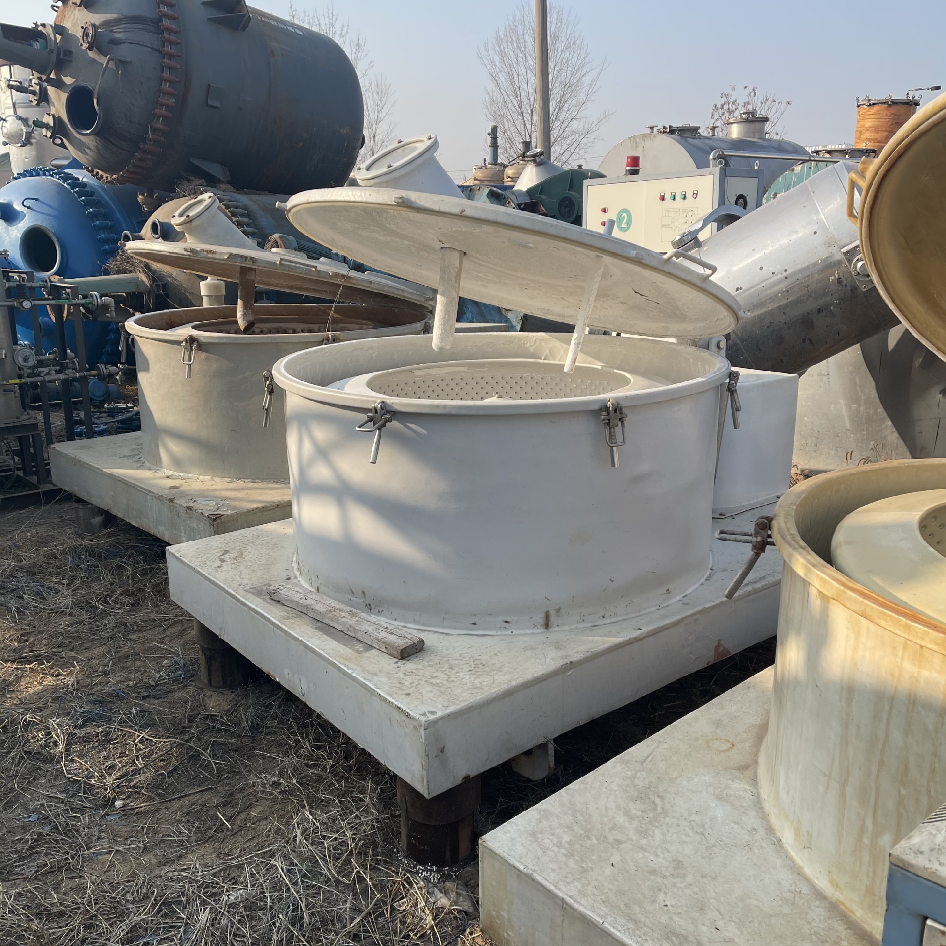 二手卧式螺旋卸料沉降离心机,二手卧螺离心机,二手平板离心机,二手