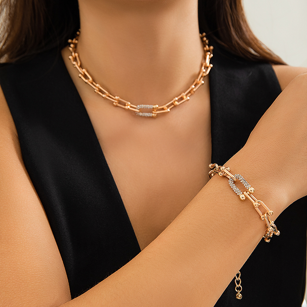 欧美跨境饰品 甜酷金属项链女u形流苏饰品 百搭水钻锁链necklace