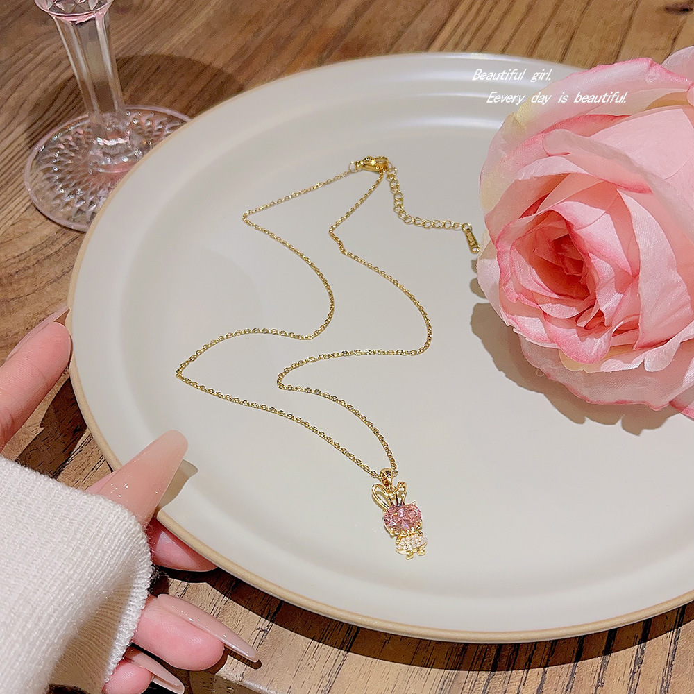 Sweet Elegant Zircon Rabbit Necklace Women's Exquisite High Sense Fashion Necklace Ins Style Light Luxury All-Match Clavicle Chain