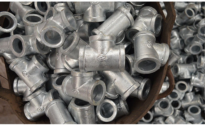 厂家热镀锌玛钢管件水管内牙三通消防工程配件变径镀锌三通