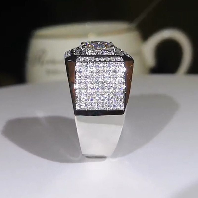 土豪霸气豪华镶嵌满钻男戒d色莫桑钻石戒指银镀18k金戒指男神礼物