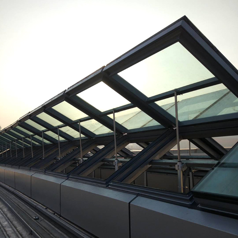 厂家供应铝合金电动天窗 电动三角形天窗三角形排烟通风天窗