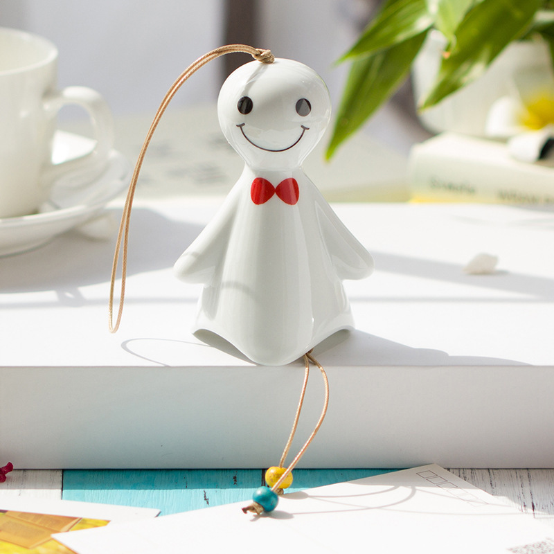 陶瓷晴天娃娃风铃挂件吊坠 陶瓷风铃批发配件 地摊玩具景区纪念品