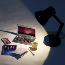 Dollhouse微缩手机平板折叠笔记本电脑仿真台灯模型休闲办公套装