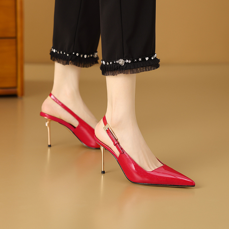 名媛正装宴会辣妈高跟鞋夏季新款鞋子尖头细跟包头后空金属凉鞋女