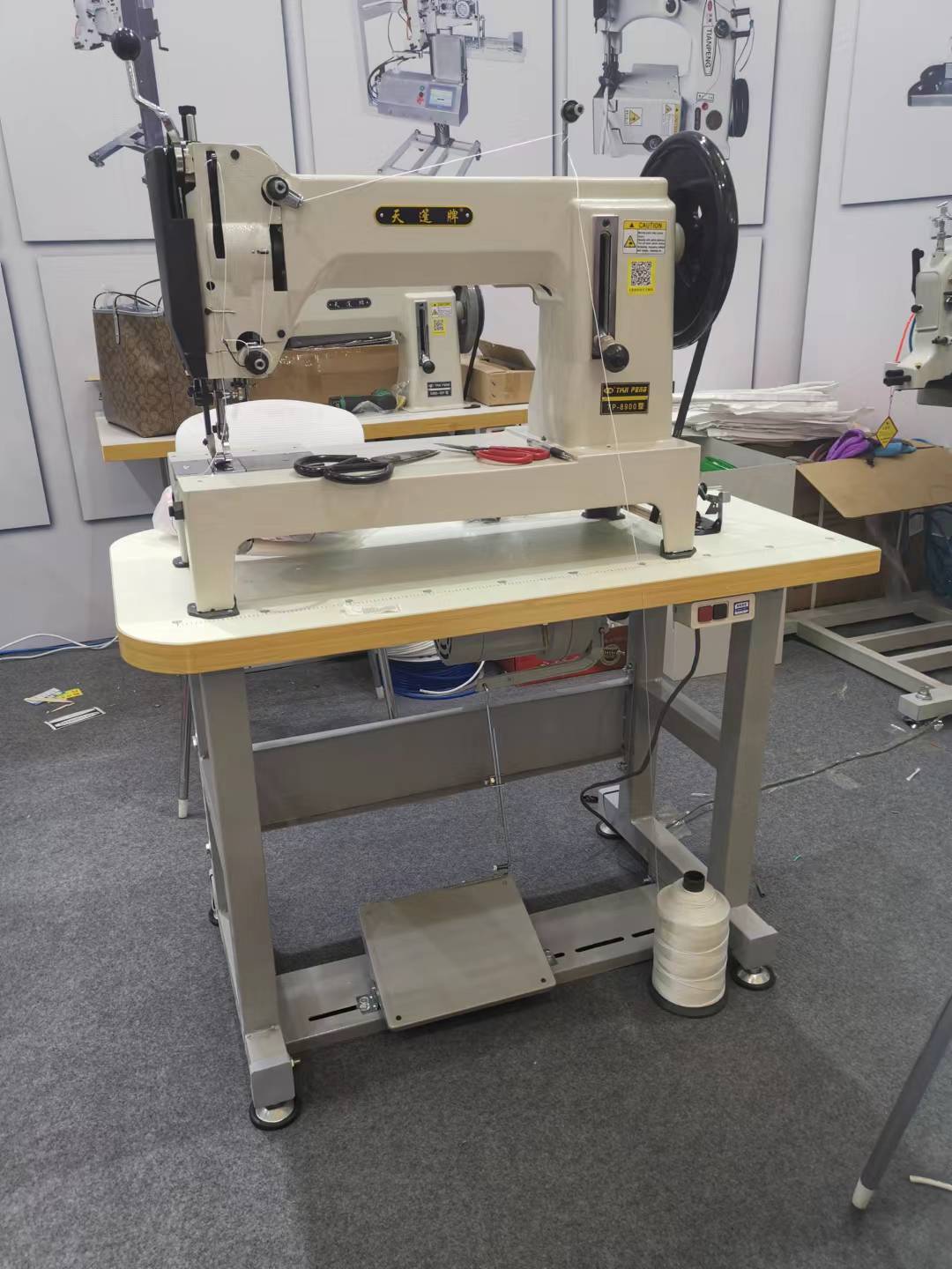帆布篷布缝纫机