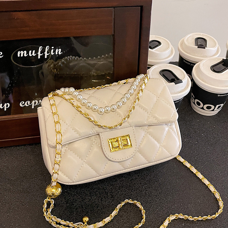 高级感菱格绣线小包包女2024新款小香风小方包珍珠链条手提女包包