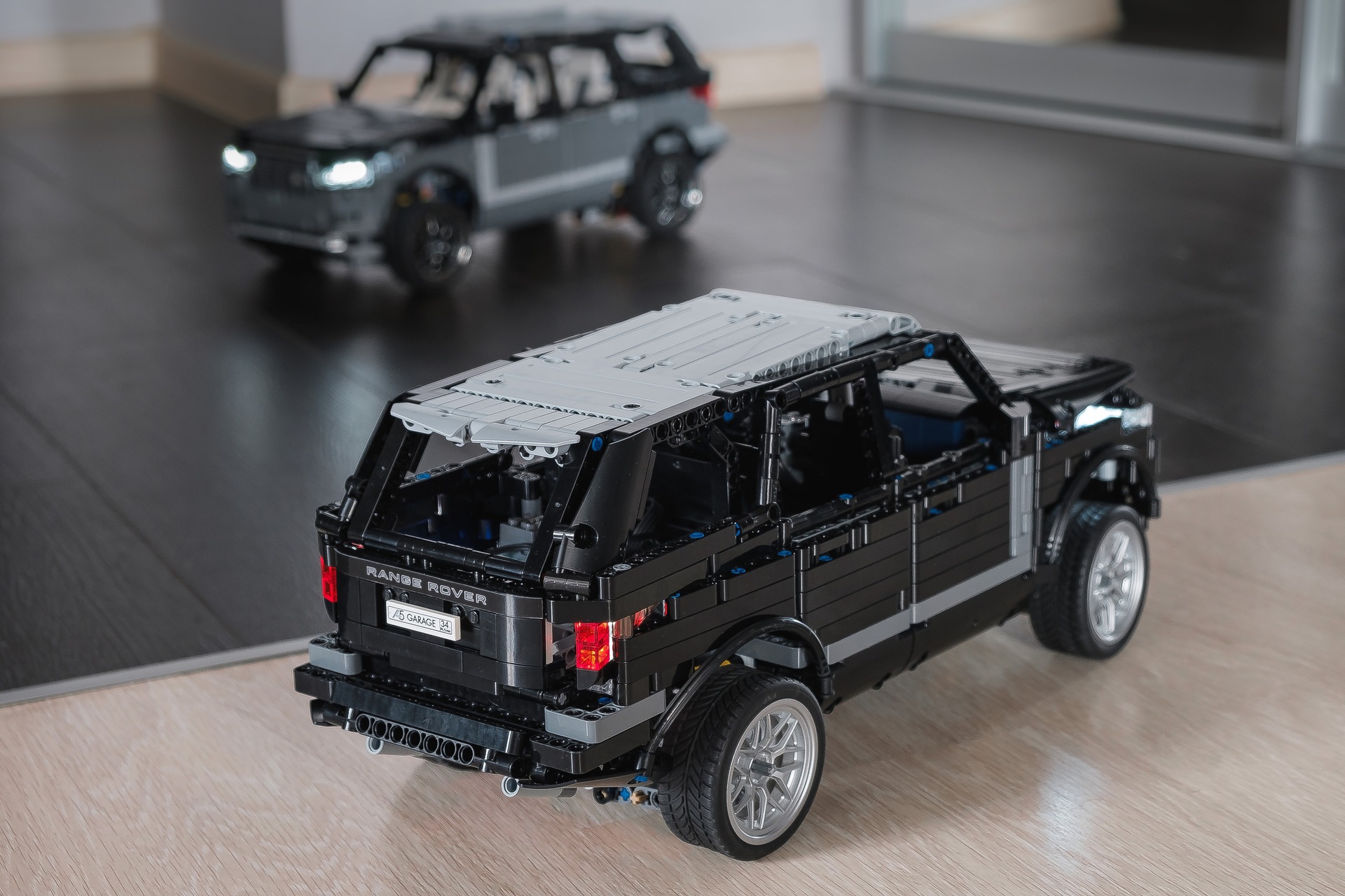 国产积木 兼容乐高 科技 揽胜越野车 moc-29991科技电动遥控拼装