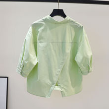 设计感背后开叉短款衬衣女果绿色宽松棉衬衫2023夏小清新中袖上衣