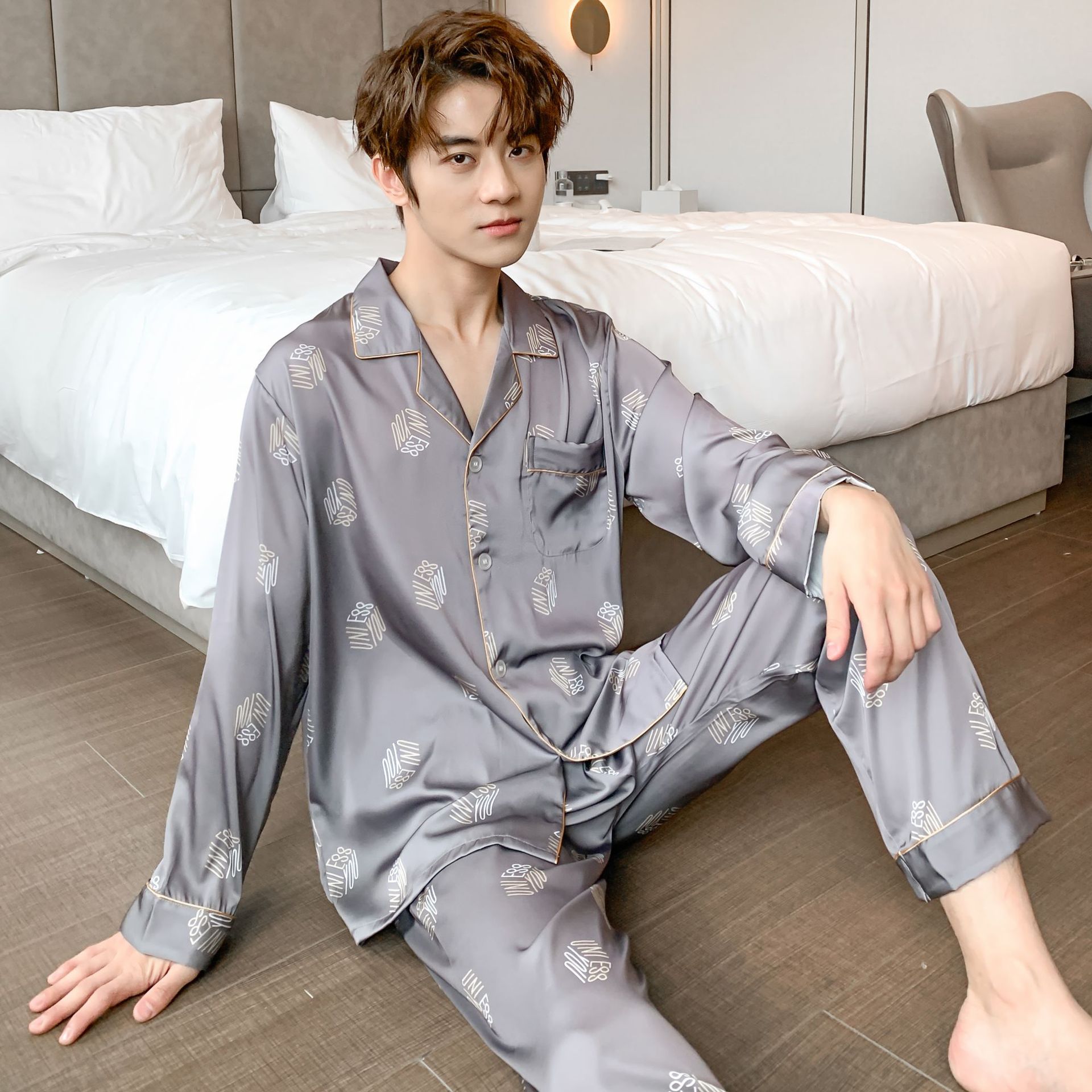 春夏季男士睡衣长袖套装冰雪丝宽松丝滑小翻领前扣开衫新款家居服