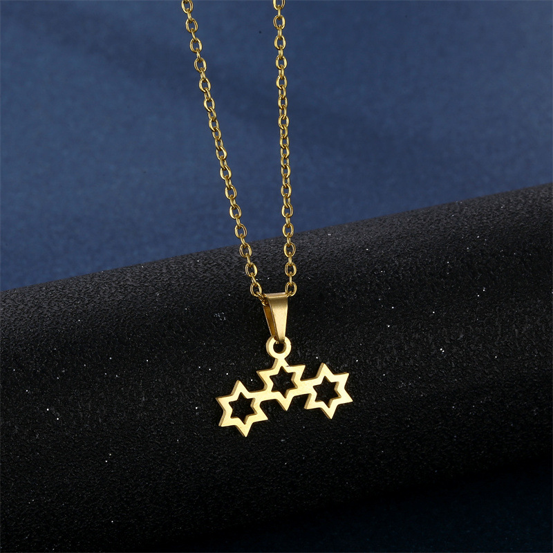 Europe and America Cross Border New Accessories Hollow Stars Necklace European and American Fashion Stainless Steel Simple Pendant Clavicle Chain Female