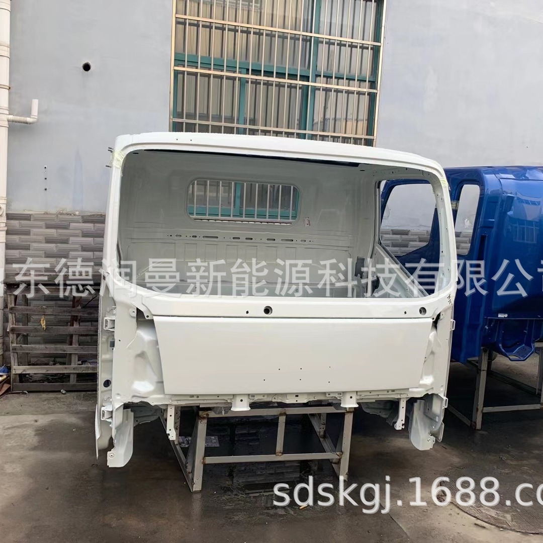 江淮jac格尔发 铁油箱 杠中网 大灯 雾灯 副杠 价格图片-阿里巴巴