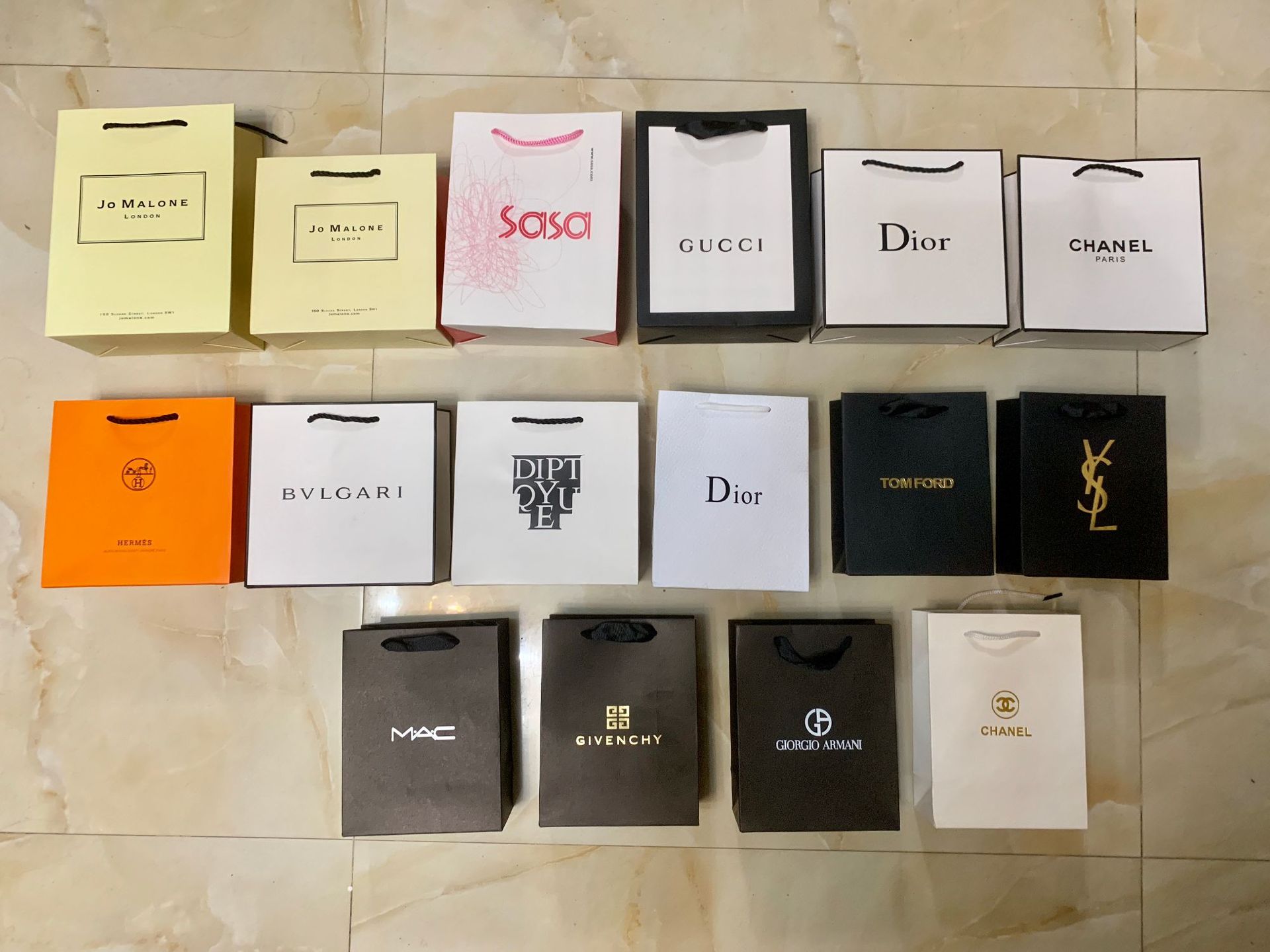 现货perfume大牌迪/奥爱/马仕香水口红品牌手提袋礼品袋礼盒-阿里巴巴