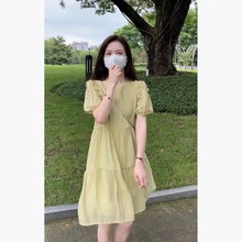 小个子新款法式高级感惊艳奶甜气质名媛绿色泡泡袖连衣裙子女夏季