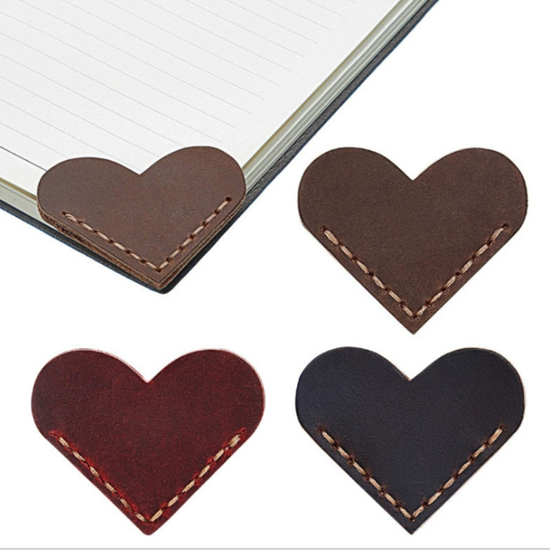 5*5cm名称:复古真皮护书角保护套产品详情商品描述是否ip授权否送礼