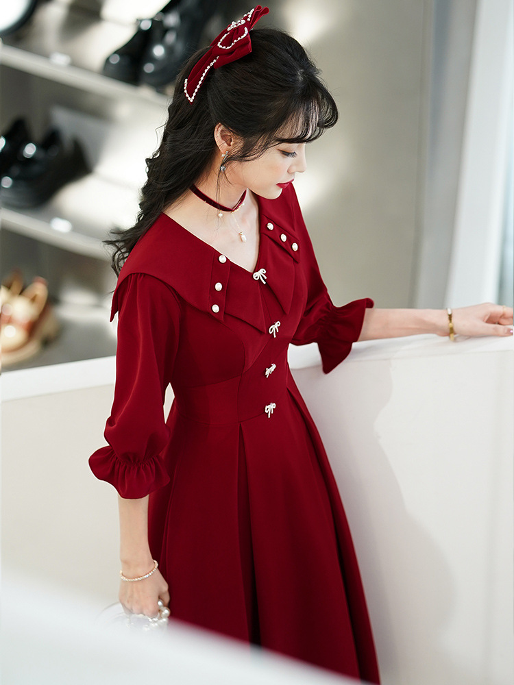 敬酒服新娘酒红色订婚礼服连衣裙小个子平时可穿高级感女v领便装