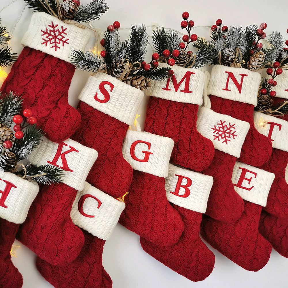 2022 Spot Foreign Trade Exquisite Christmas Stockings Wool Knitted Christmas Stockings Letter Socks Christmas Pendant Gift Bag