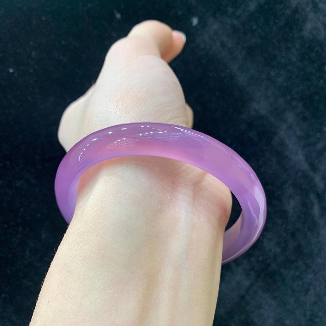 批发原色无优化帝王紫玛瑙手镯子冰透水润紫色玉髓手镯