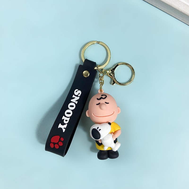 Creative Cartoon Snoopy Keychain Cute Puppy Charlie Key Chain Men and Women Handbag Pendant Wholesale