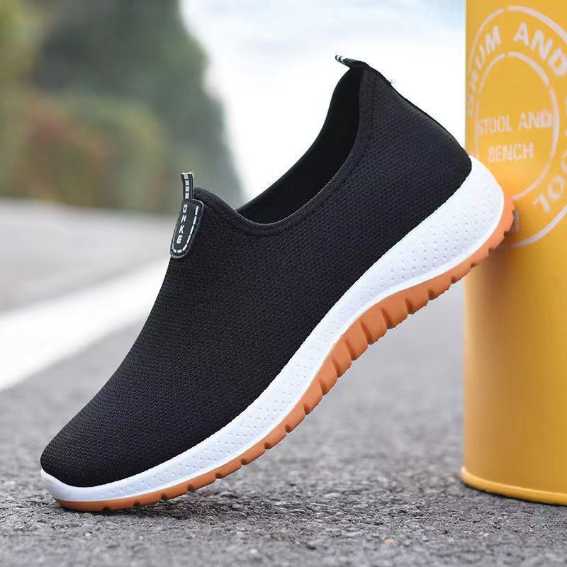 New Cloth Shoes Soft Bottom Breathable Walking Sports Casual Shoes Comfortable Spring and Autumn Winter Tendon Sole Men and Women Flat Bottom Slip-on