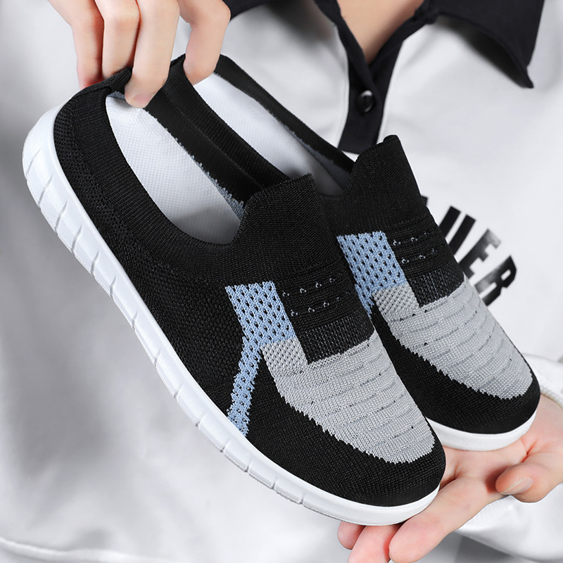 Women's Shoes 2024 Spring and Summer New Foreign Trade Women's Shoes Cross-Border Large Size Cloth Shoes Breathable Flyknit Shoes Soft Bottom Casual Slippers