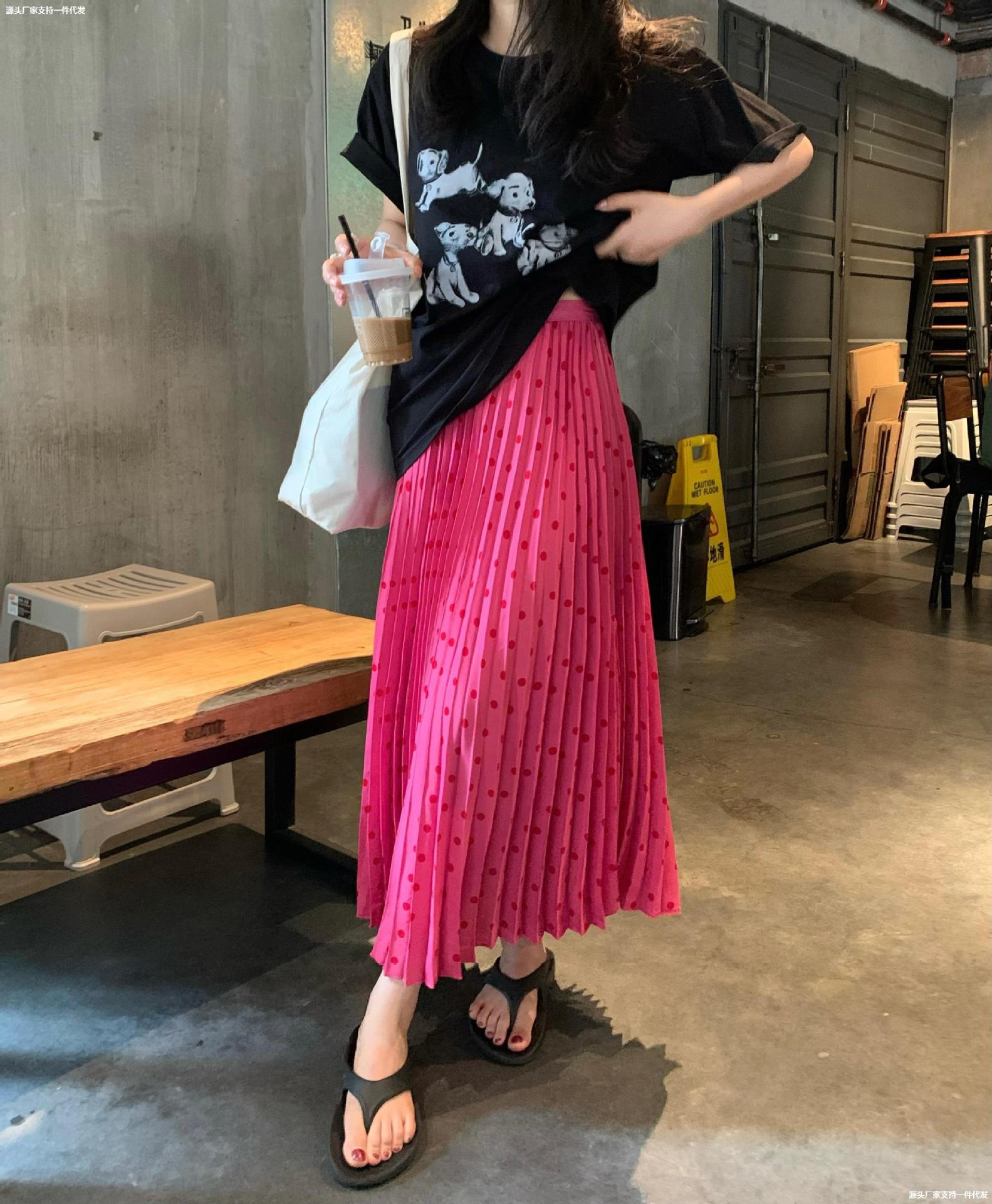 港味玫红色波点半身裙女夏季设计感小众百褶裙高腰显瘦复古长裙子