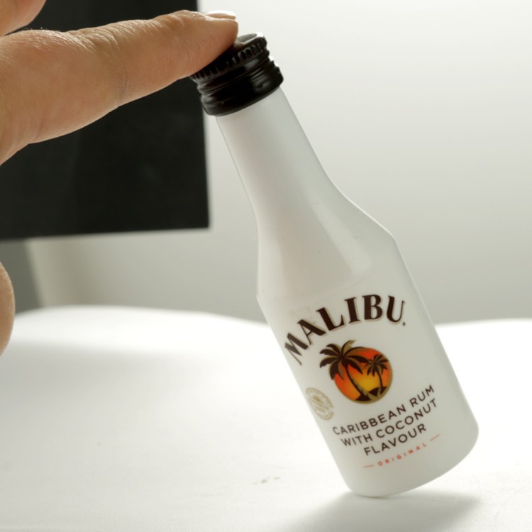 马利宝加勒比椰子朗姆酒风味配制酒malibu西班牙原装进口洋酒50ml