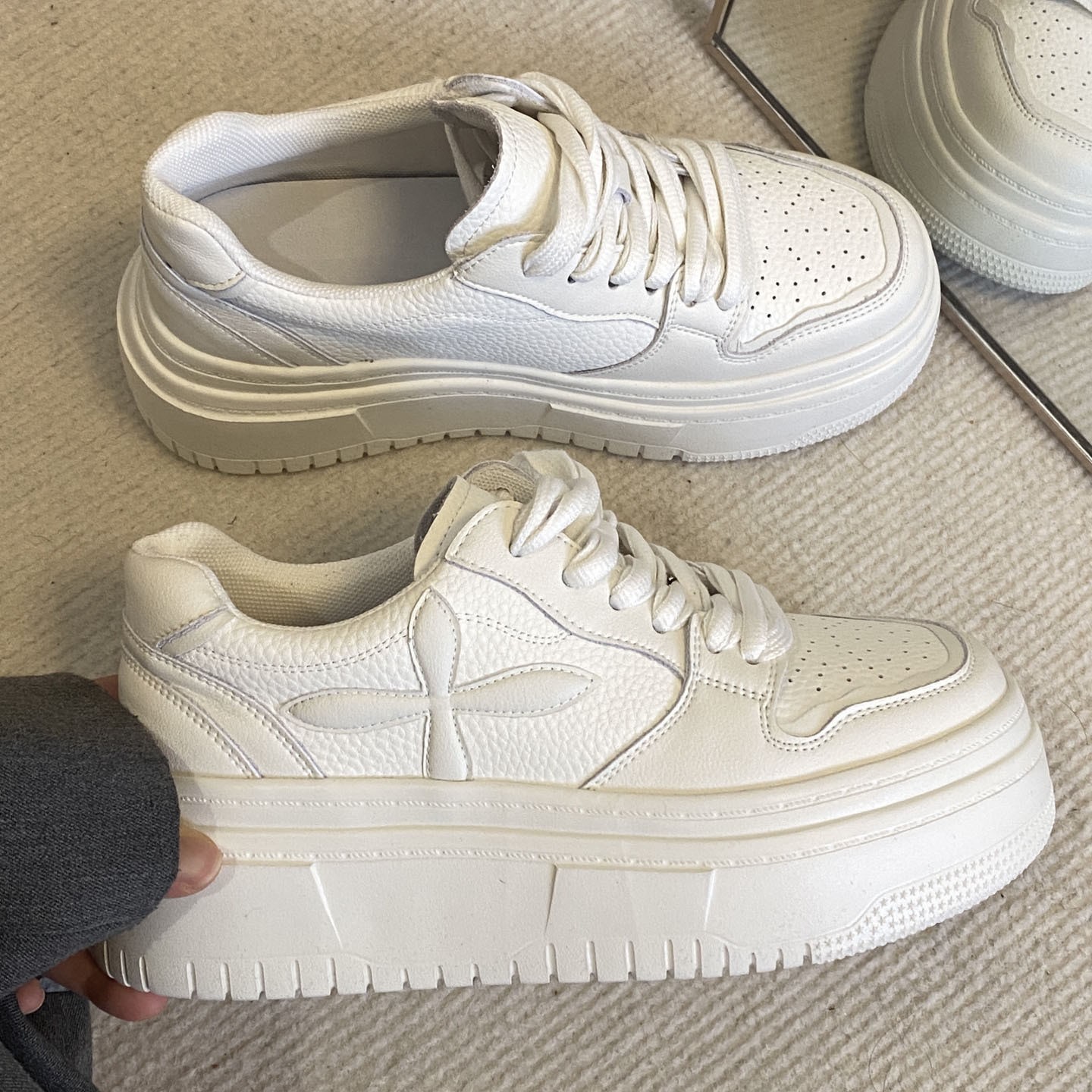 松糕厚底小白鞋女鞋子2024春夏新款面包鞋百搭休闲运动鞋板鞋