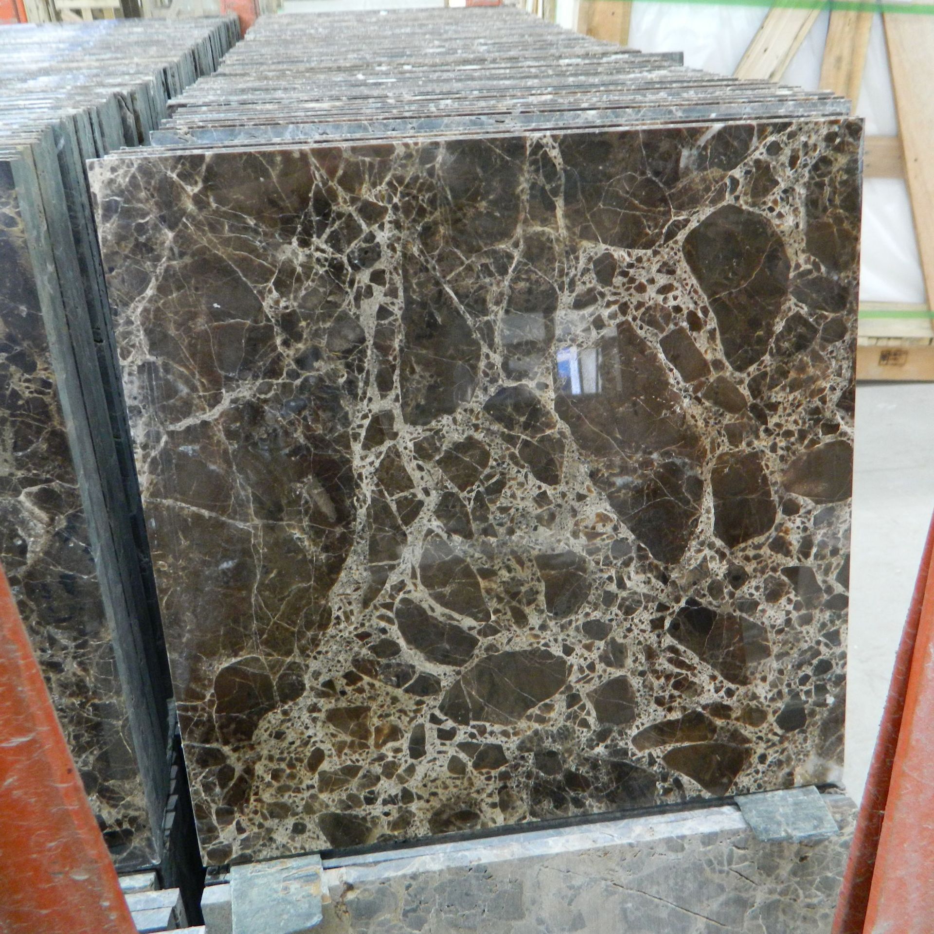 供应深啡网大理石咖啡色石头出口大板酒店别墅石材室内外装修材料