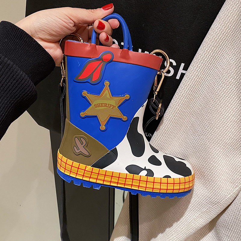 Personalized Niche Design Bag 2022 New Fashion Children's Rain Boots Mobile Phone Bag Fashion Shoes Messenger Bag for Women