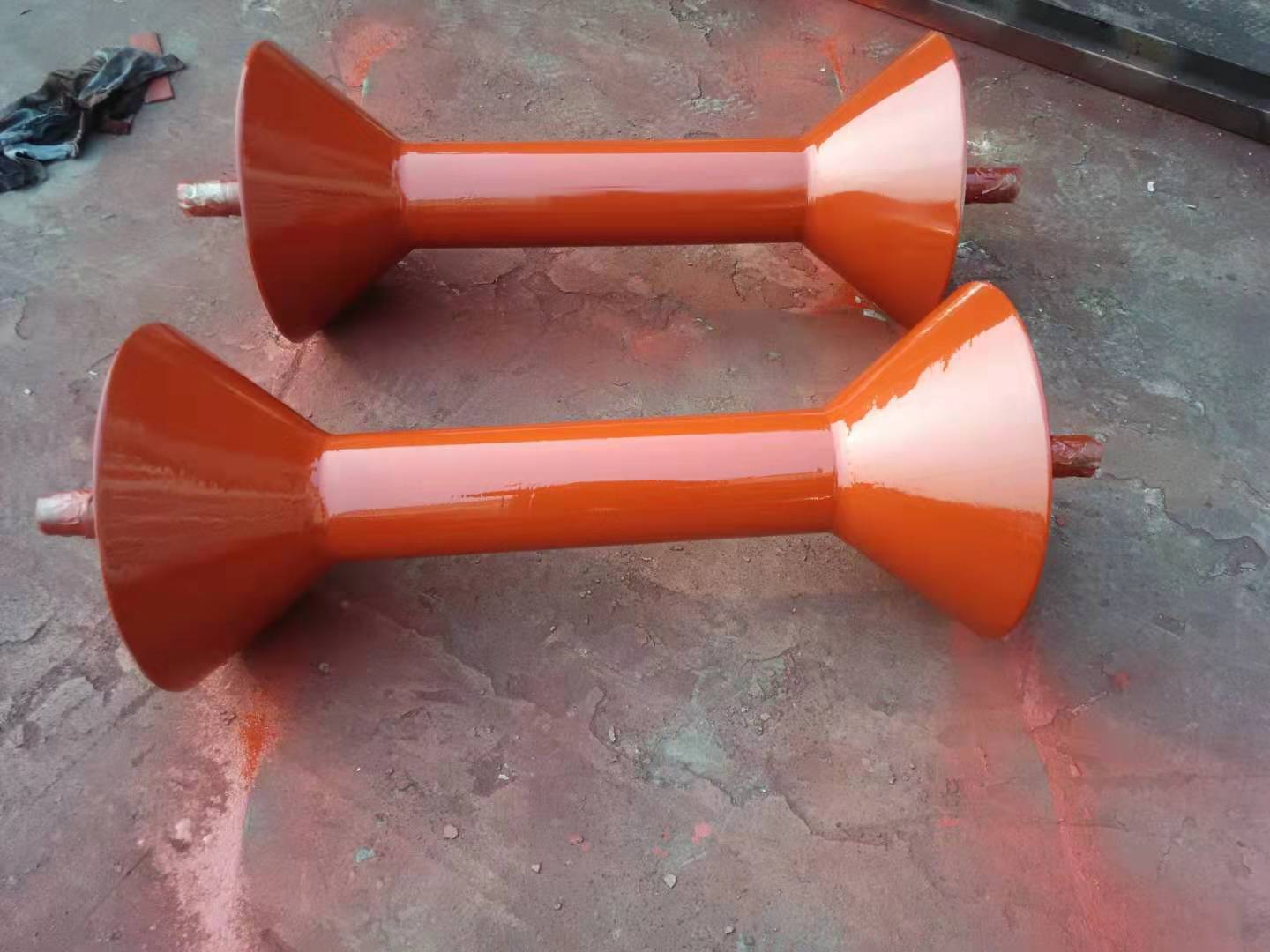 专业煤矿矿用托辊 不锈钢托辊 矿山托辊批发托辊加工