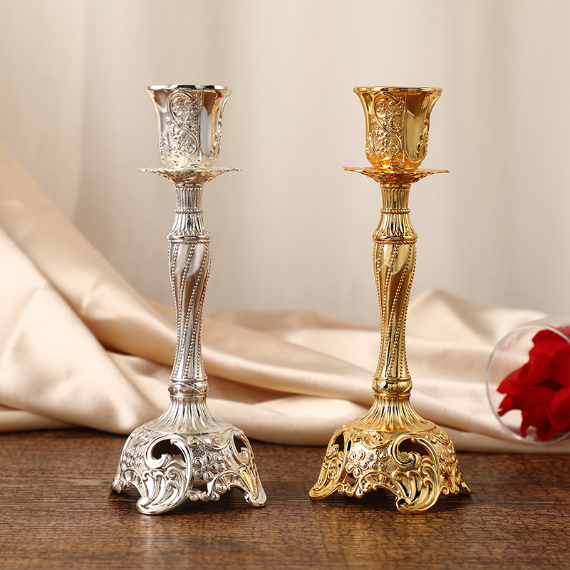 European Classical Style Candle Holder Retro Exquisite Pattern Candle Holder Lighting Practical Decorations Candlestick Crafts