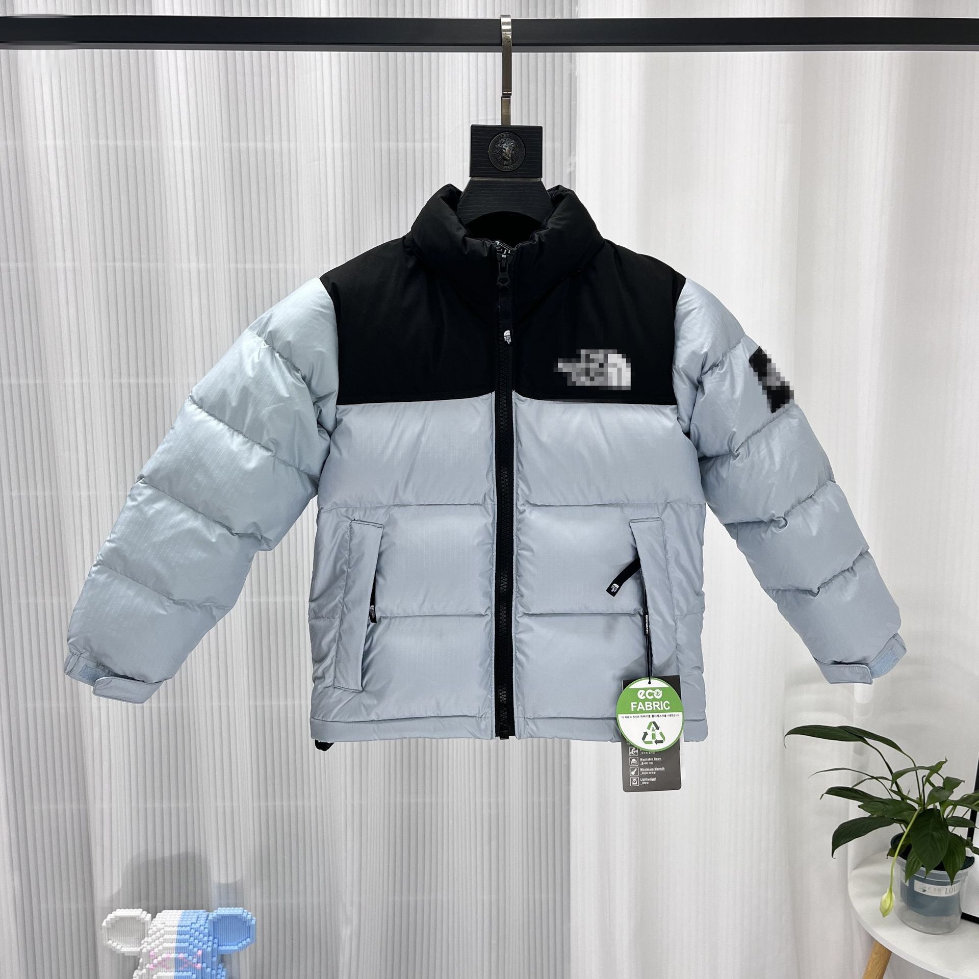 New 1996tnf Boy Girl's down Coat Large Plaid 700 Fluffy Bread down Jacket Embroidered Logo Coat