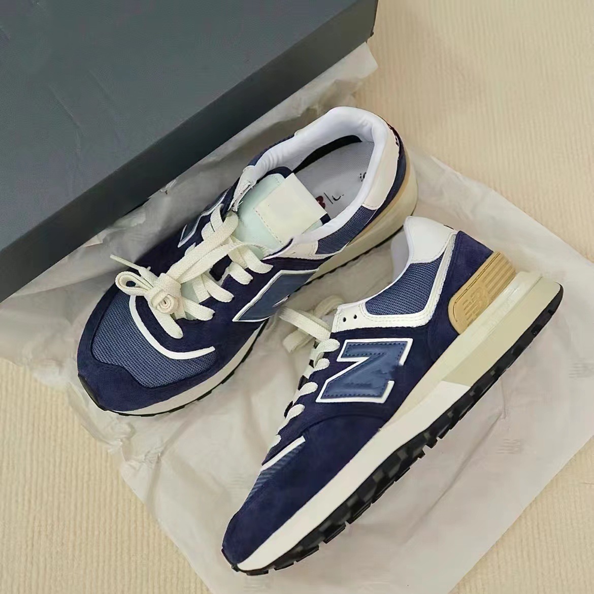 莆田鞋工厂公司级nb574休闲复古慢跑鞋浅咖色男鞋女鞋运动鞋-阿里巴巴