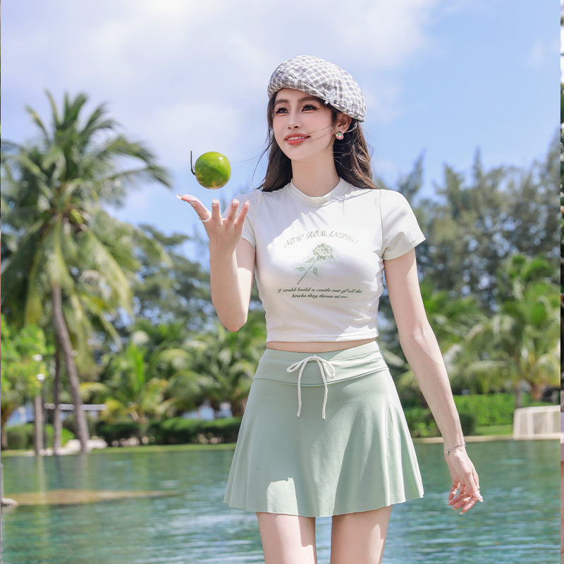 2023新款分体泡温泉泳衣女爆款保守显瘦游泳馆专用裙式平角游泳装