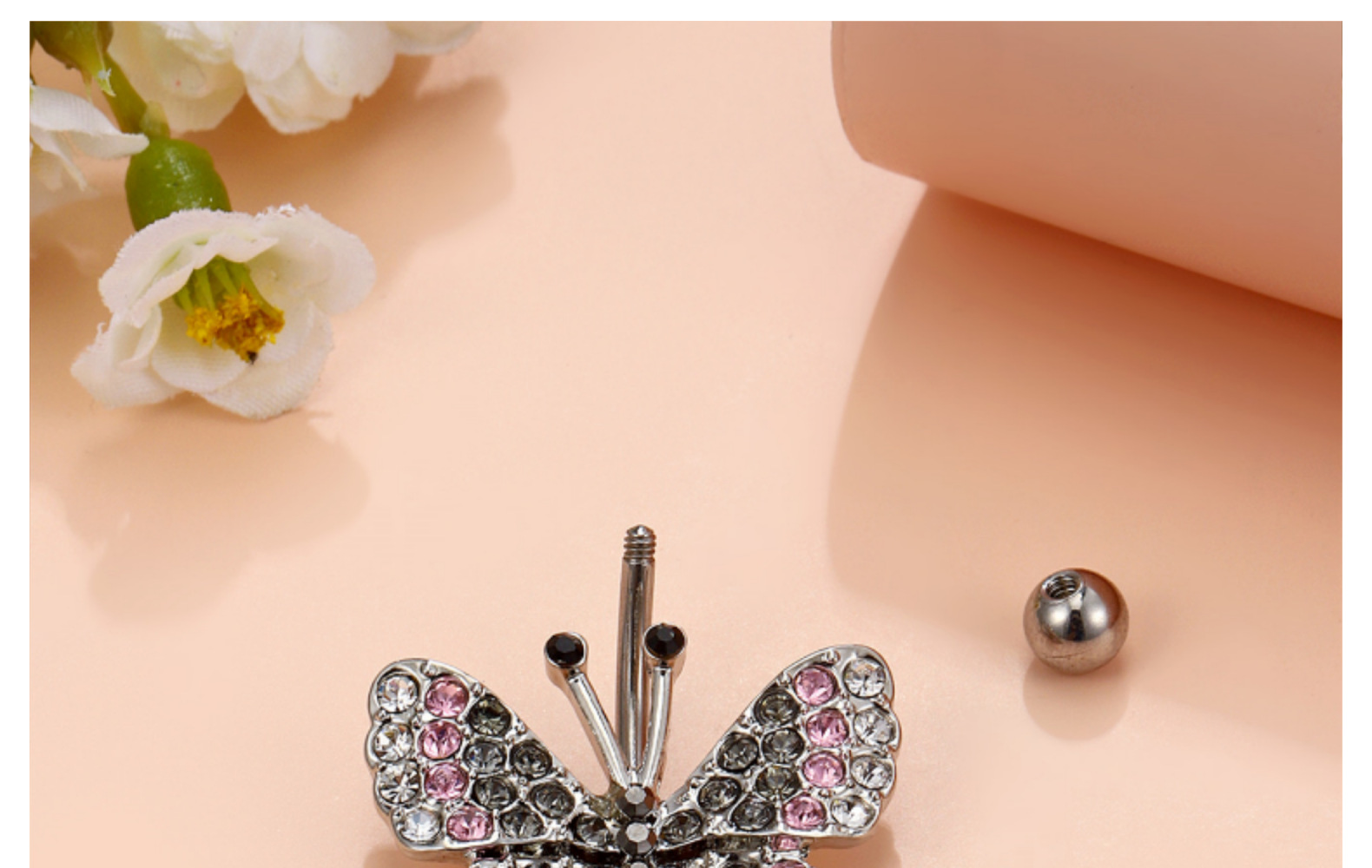 北美,东北亚,中东颜色镂空蝴蝶,彩色蝴蝶,镶钻蝴蝶,翅膀,一箭穿心,镂